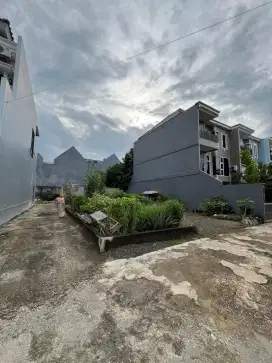 Tanah Kavling SHM 200 m di Jual