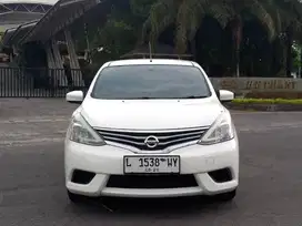 NISSAN GRAND LIVINA SV MATIC FACELIFT 2014 PUTIH BISA KREDIT DP 15JT