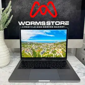 (1318) MacBook Pro Retina 13 inch 2017