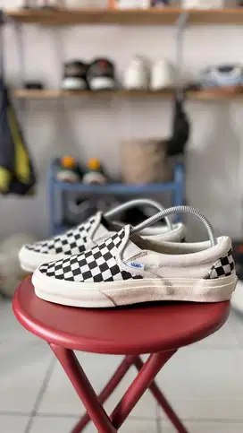 Vans chekerboard size 39