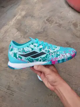 MILLS SEPATU FUTSAL XYCLOPS KALDERA IN TOSCA/TEAL/MAGEN