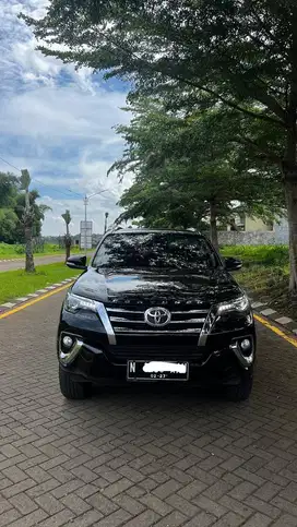 Fortuner G AT 2016