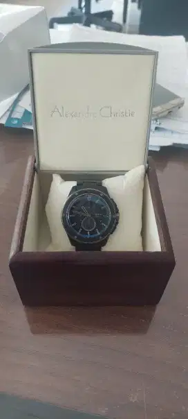 Alexandre Christie Pria Black