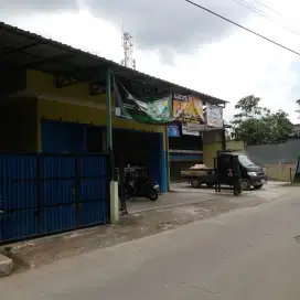 Toko (gudang) + Rumah depan jalan