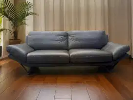 Sofa kulit import 3 seater kaki stainless