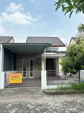 Di Sewa Rumah Di Taman Pondok Jati