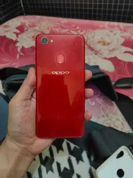 Oppo F7 4/64GB hp siap pakai