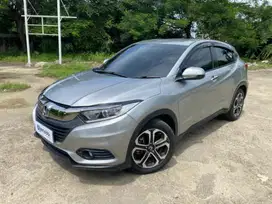 Pajak Panjang Honda HR-V 1.5 E Bensin-AT 2018 Abu-abu LRE