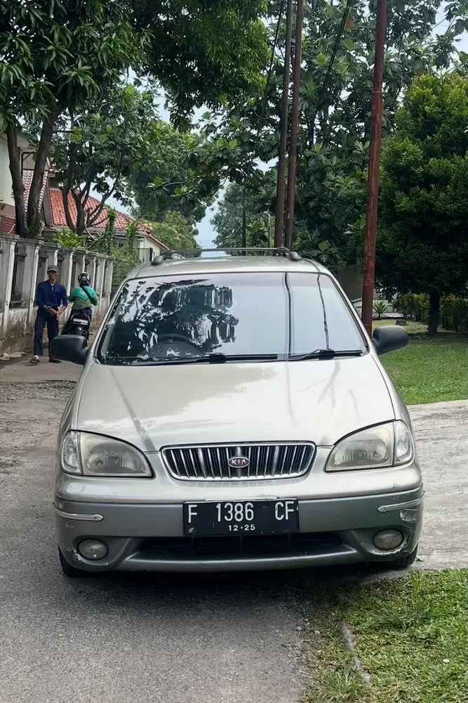 Kia Carens I 2001 Bensin