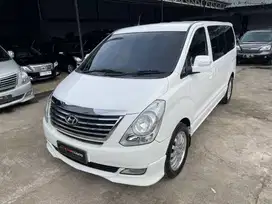 [Low KM] Hyundai H1 2013 H-1 XG 2013 Automatic Termurah Siap Pakai