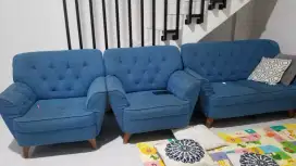 Sofa ruang tamu