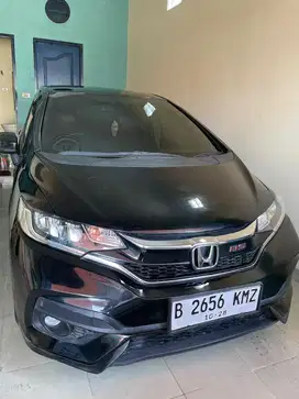 honda jazz dijual gk5 tahun 2019