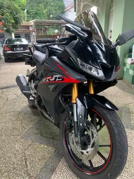 R15 v3 155 black