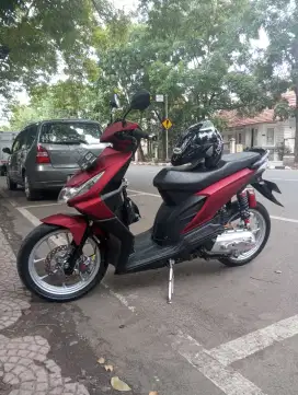 Beat karbu (130 cc, ss lengkap) mau bt/tt (kzr/vario) ajuin aja hehe