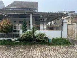 Rumah dijual Madiun Kota