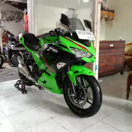 Ninja fi 250 CC thn 2024 cash /kredit Bali dharma motor