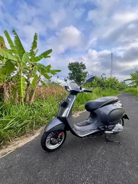 Vespa Sprint 2016 iget Low Kilometer Istimewa