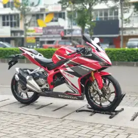 HONDA CBR 250RR ABS RED RACING 2017 KM LOW SIAP GAS PAJAK ON