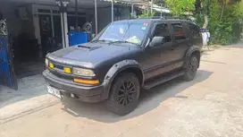 Opel/Chevrolet Blazer 2000 Bensin 2.2CC