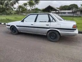 Toyota Corona 1986 Bensin