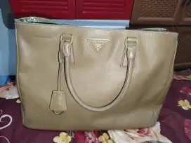 Tas prada saffiano ghw