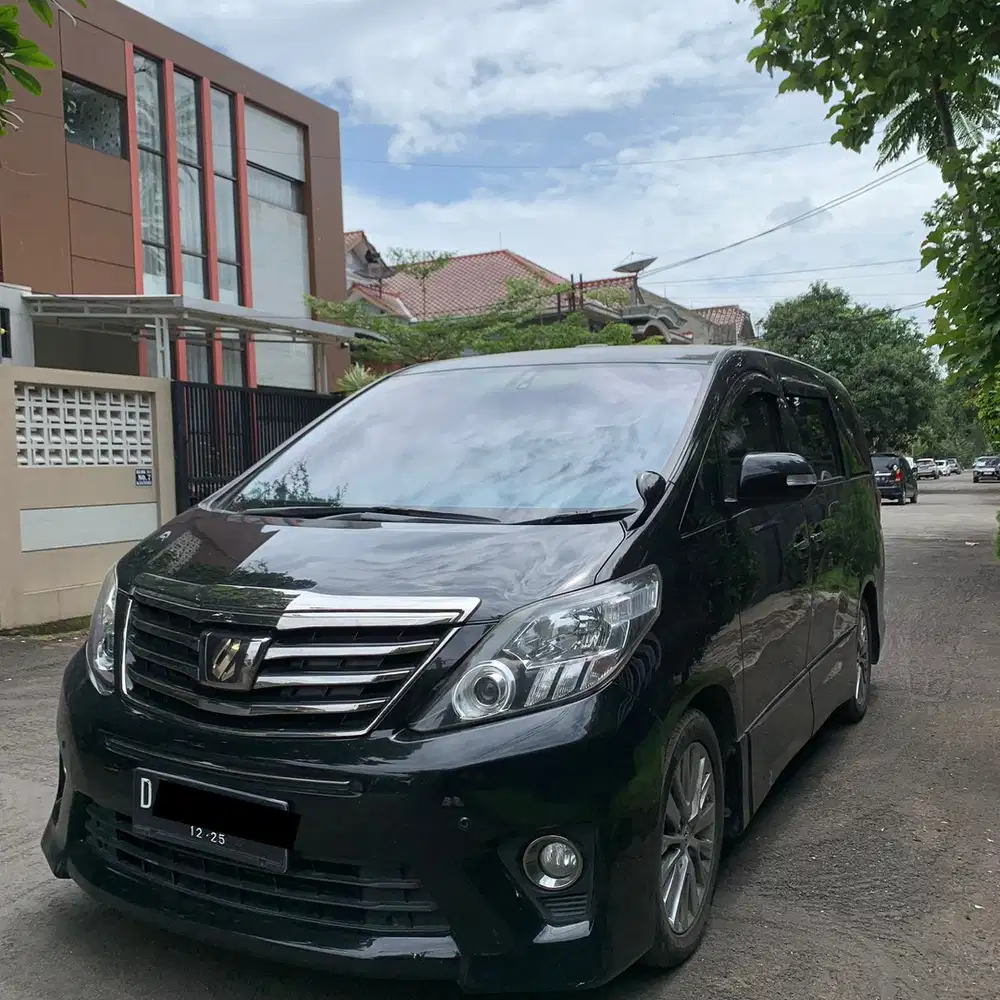 Toyota Alphard 2014 S Golden eyes AUDIOLESS ANTIK Bensin