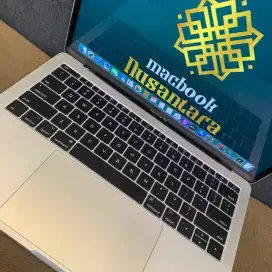 Macbook Pro 2017 i5 13inch