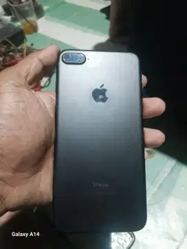 Iphone 7 plus hitam