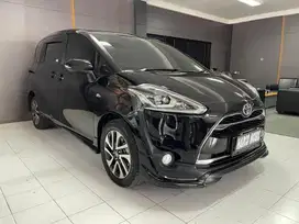 Toyota Sienta 1.5 Q CVT 2016