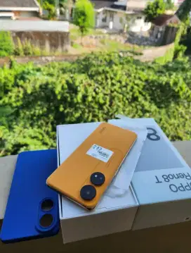 Oppo Reno 8T 16/256 GB Kondisi Seperti Baru