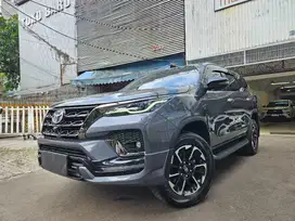 Fortuner 2.4 GR Sport diesel matic 2023 nik 2022 abu grey bagus mulus