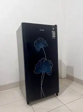 Kulkas Polytron 1 pintu murah hemat