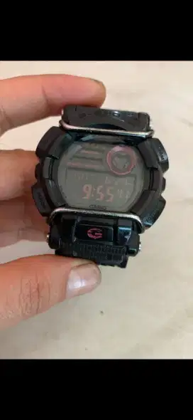 Di jual jam tangan digital merek Casio ori dan asli no minus