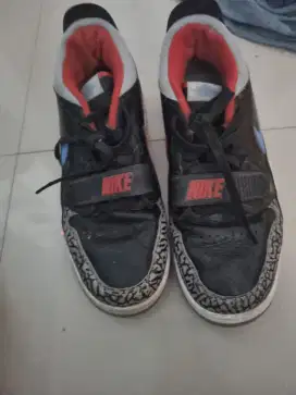 Jual sepatu air Jordan legacy 312