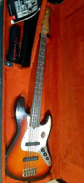 Rare Fender Jazz Bass 5 Strings Limited Series 50th Anniversary