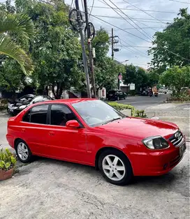 BU MURAH Hyundai Avega Hatcback MT 09 sedan