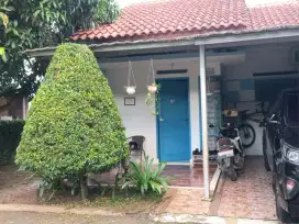 Dijual rumah hook 1 lantai dalam cluster di jalan raya arco