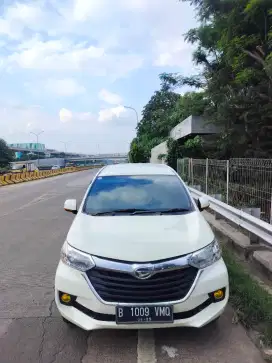 Xenia R automatic 2015