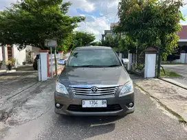 Toyota Kijang Innova G Diesel Manual 2013 Super Kondisi