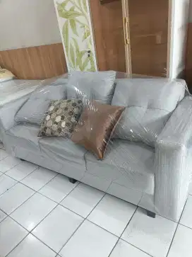 Sofa minimalis lonjong