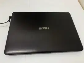 Laptop Asus AMD 9