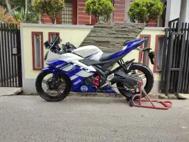 YAMAHA R15 V2 TAHUN 2014