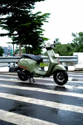 PIAGGIO VESPA MATIC SPRINT S 150 IGET FACELIFT 2023 BISA KREDIT