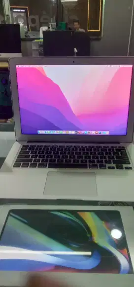 di beli macbook pro macbook Air kondisi bagu rusak