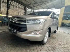 Toyota Innova V 2.0 MT 2017 km low