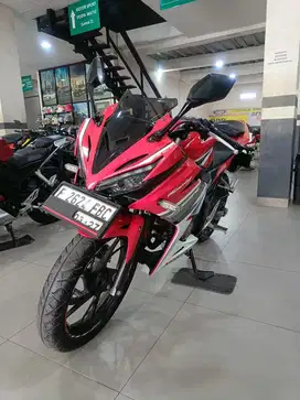 Cbr 150 r jual cash kredit