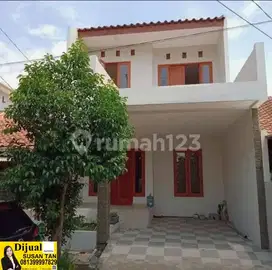 Jual Rumah Babatan Pratama Wiyung Modern Minimalis Posisi Depan Fasum