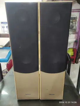 speaker diamond