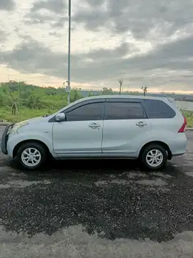 Toyota Avanza 2013 Bensin