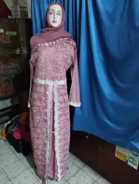 Set jilbab dan gamis